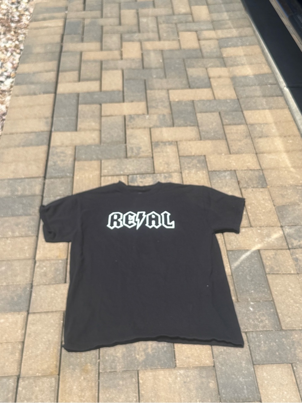 Black 'Royal' Graphic Short Sleeve Tee - Casual Men's Shirt